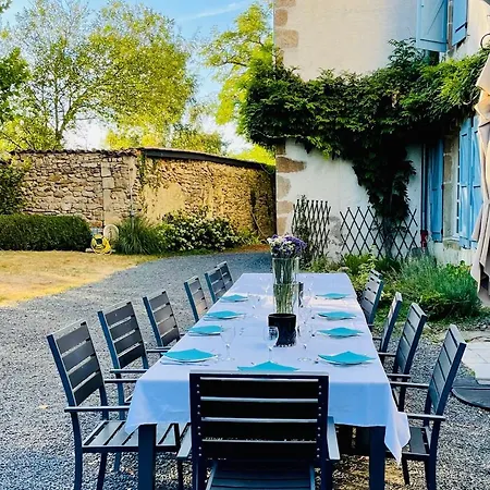 Domaine La Reveille Dore-lʼÉglise