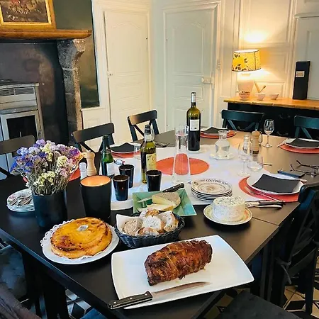 Domaine La Reveille 4* Dore-lʼÉglise