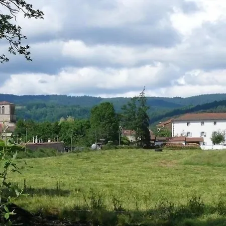 Alojamento de Acomodação e Pequeno-almoço Domaine La Reveille 4*