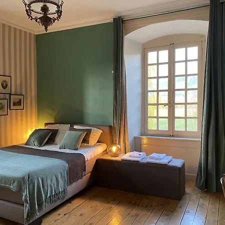 Domaine La Reveille 4* Dore-lʼÉglise