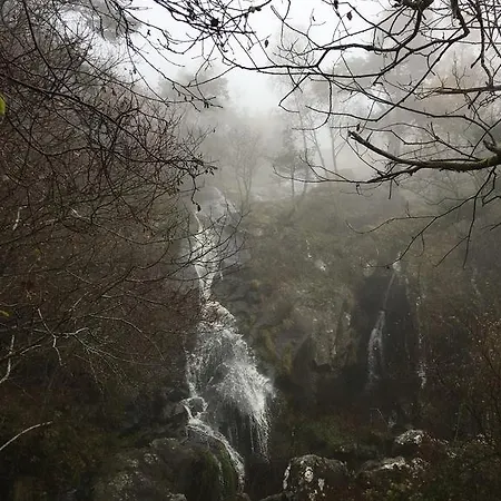 Domaine La Reveille 4* Dore-lʼÉglise