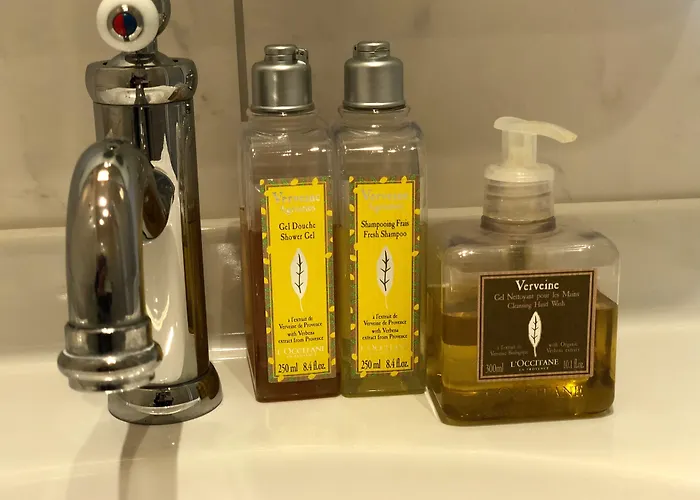 Bed & Breakfast Domaine La Reveille Dore-lʼÉglise